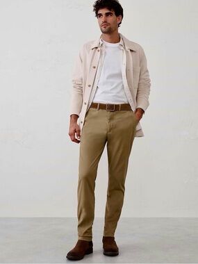 BANANA REPUBLIC GRAYSON SLIM TAPERED KHAKI PANTS
29x32 | BRAND NEW!